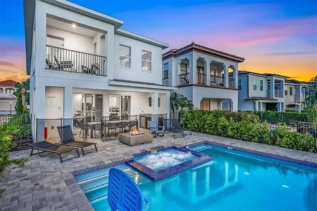Unforgettable Gatherings: View Luxury * Kissimmee