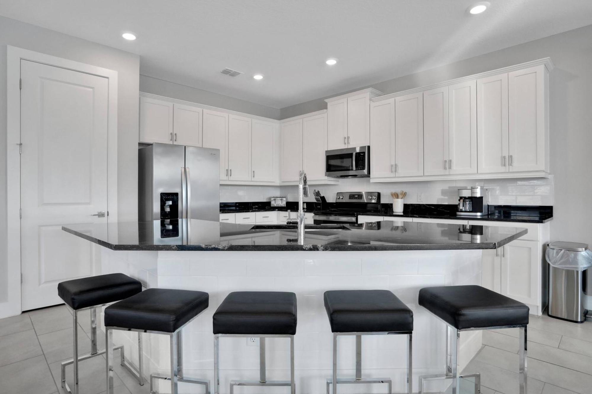 Unforgettable Gatherings: View Luxury Kissimmee