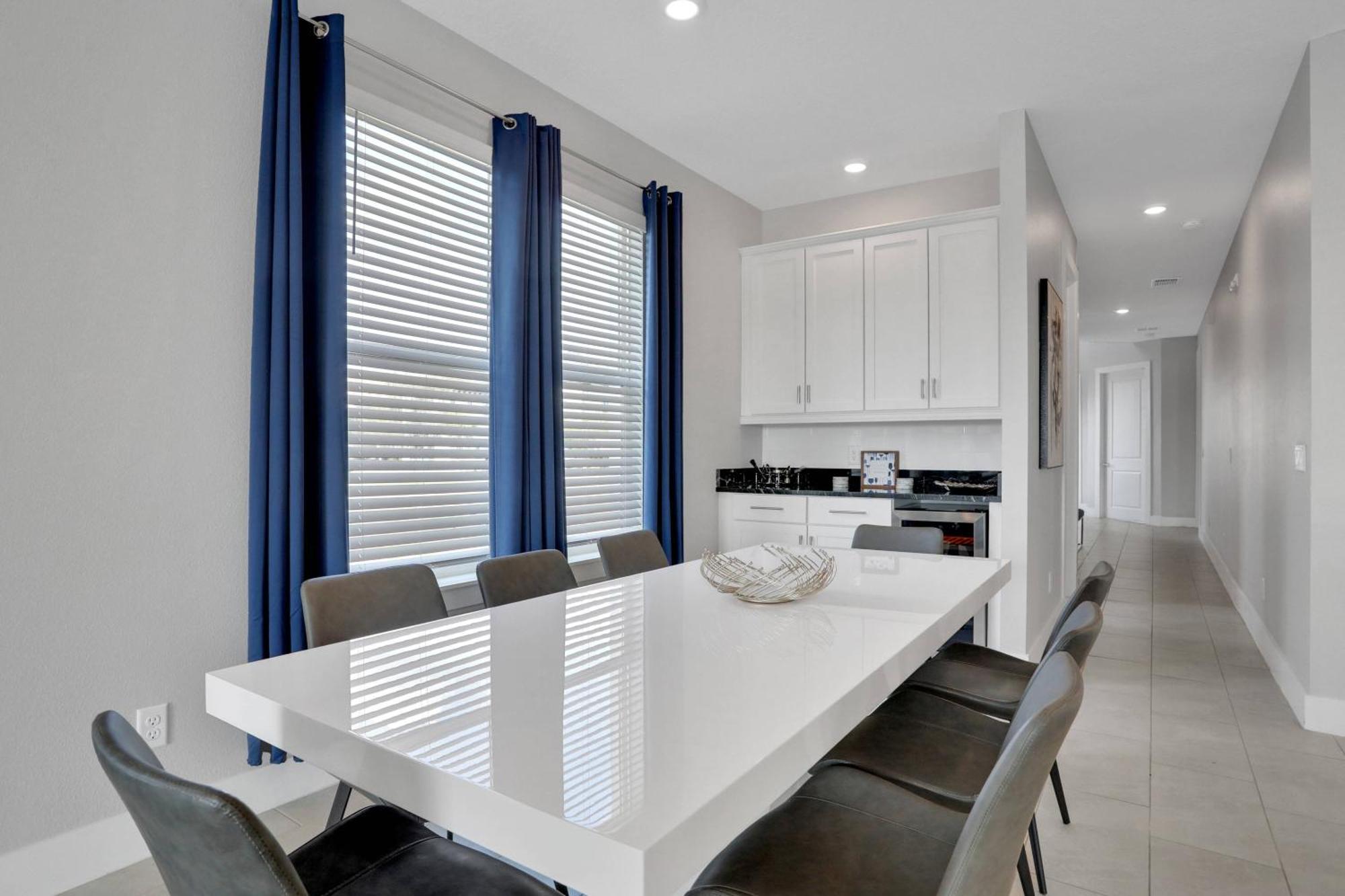 Unforgettable Gatherings: View Luxury Kissimmee